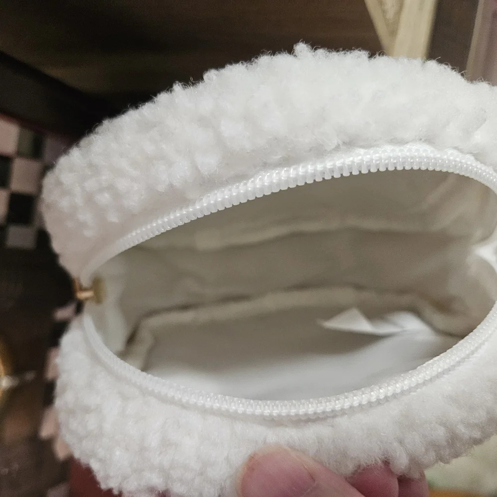 Heart Design White Pouch NWT